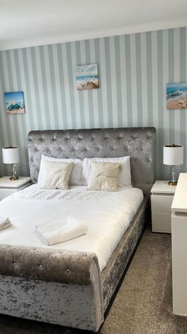 Cheerful 3 Bedroom Townhouse With Free Parking. Billericay Exterior foto